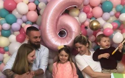 FOTO - Festa in casa De Rossi: la piccola Olivia compie sei anni FOTO - Festa in casa De Rossi: la piccola Olivia compie sei anni