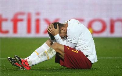 Lorenzo Pellegrini in campo al Gewiss Stadium