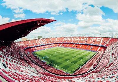 Lo stadio Ramon Sanchez Pizjuan di Siviglia