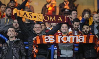 Tifosi romanisti a Stamford Bridge per Chelsea-Roma
