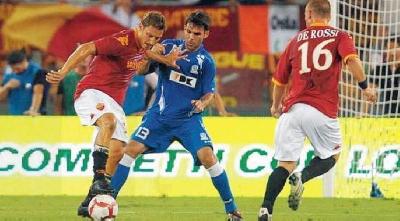 Francesco Totti e Daniele De Rossi durante l’ultima gara ufficiale disputata dalla Roma nel mese di luglio, nel 2009 contro il Gent valida per il turno preliminare di Europa League