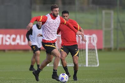 GALLERY - Tre giorni al Benevento: l'allenamento della Roma GALLERY - Tre giorni al Benevento: l'allenamento della Roma