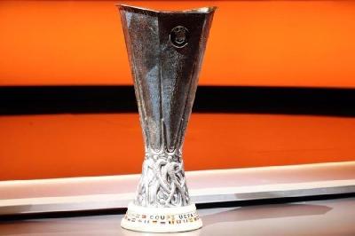 La coppa della competizione