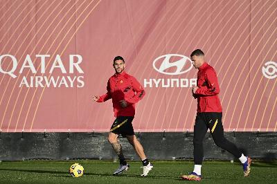 GALLERY - Due giorni a Roma-Sampdoria: oggi il primo allenamento dell'anno GALLERY - Due giorni a Roma-Sampdoria: oggi il primo allenamento dell'anno