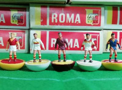 FOTO - Giallorossi in punta di dita: il 22 settembre il torneo di subbuteo FOTO - Giallorossi in punta di dita: il 22 settembre il torneo di subbuteo