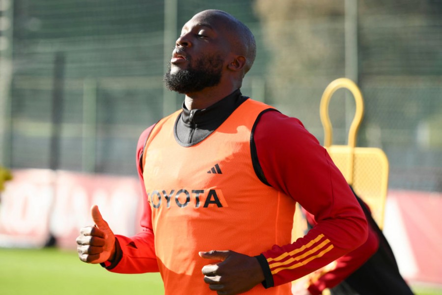 Romelu Lukaku in azione a Trigoria