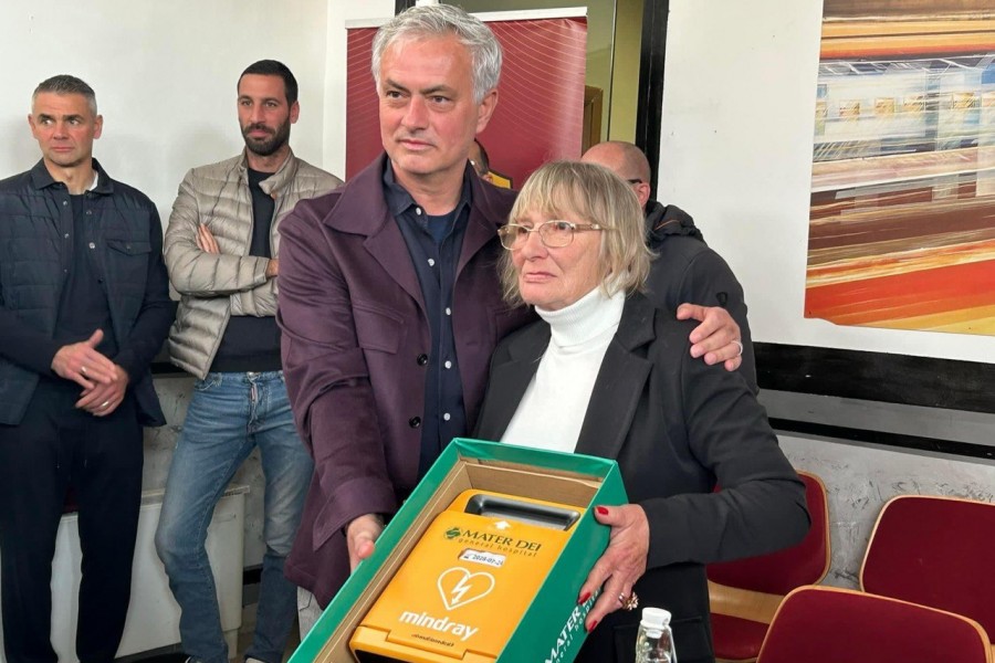 José Mourinho presente all'evento presso l'Associazione Caletto