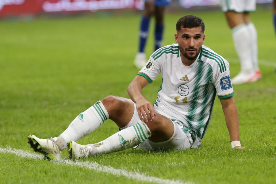 Aouar in campo contro l'Algeria
