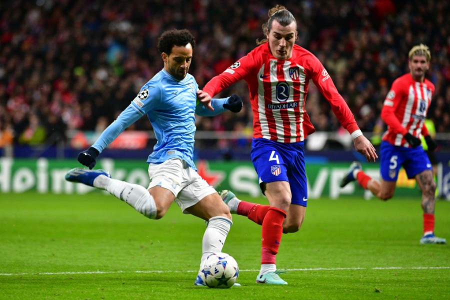 Felipe Anderson e Soyuncu nell'ultimo Atletico Madrid-Lazio