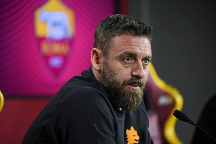 Daniele De Rossi in conferenza stampa a Trigoria