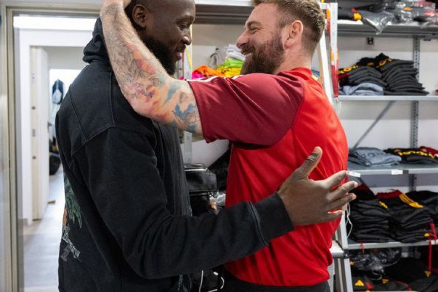 L'abbraccio tra Lukaku 
