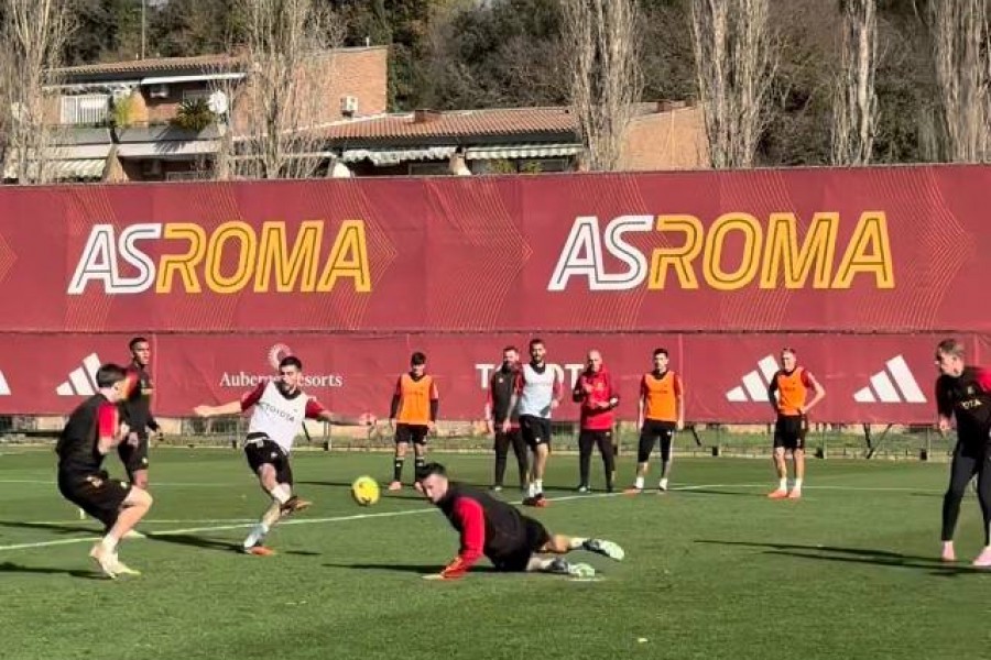 Il gol di Pellegrini in allenamento