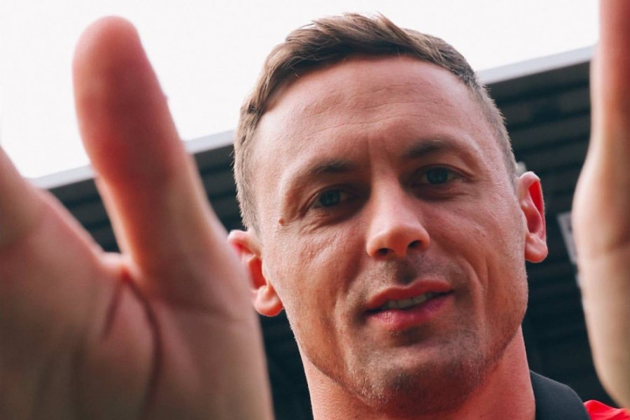 Nemanja Matic nel video di presentazione del Rennes