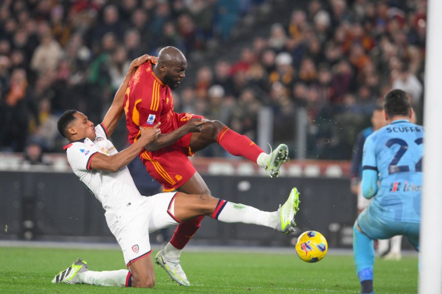 Lukaku in azione contro il Cagliari