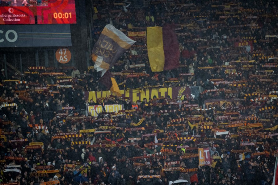 La Curva Sud contro l'Inter