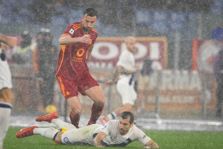 Bryan Cristante in azione con la maglia della Roma