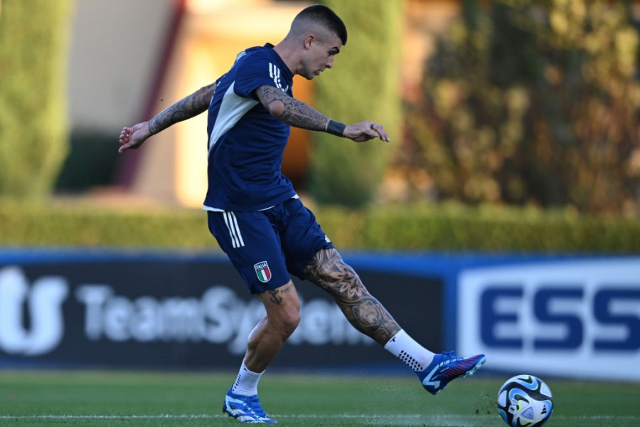 Mancini durante un allenamento con la Nazionale italiana