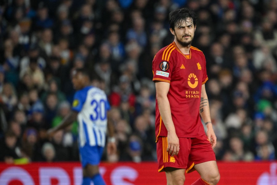 Azmoun dopo il gol annullato col Brighton