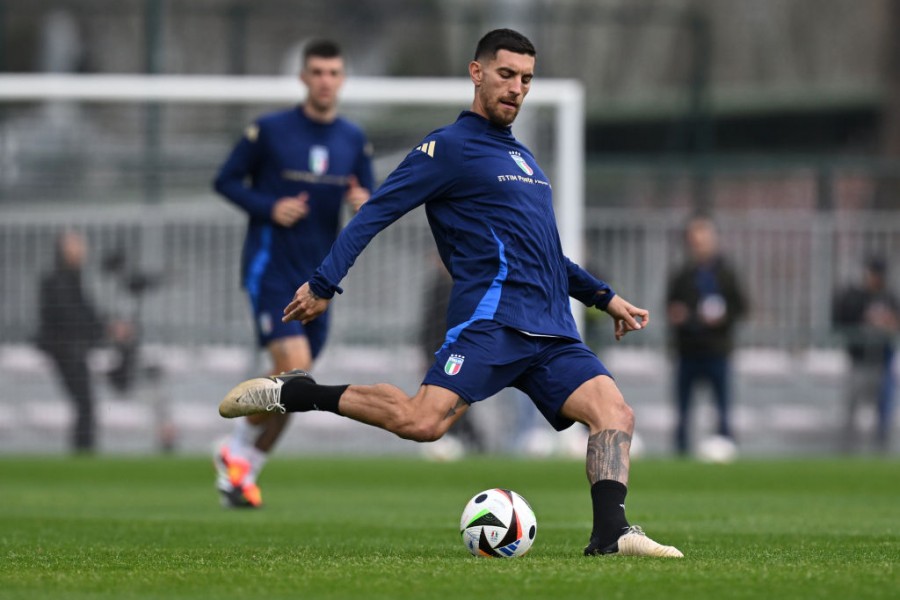 Pellegrini durante un allenamento con la Nazionale italiana