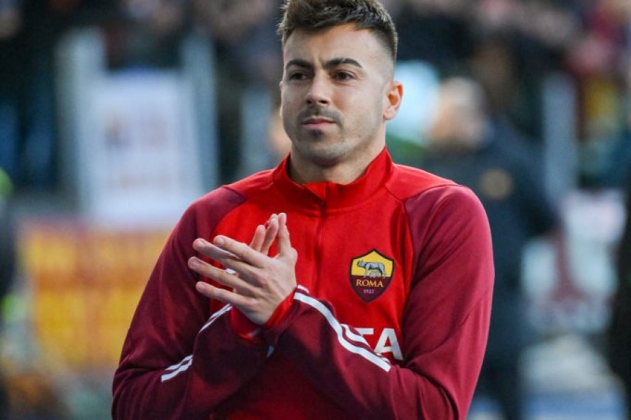 El Shaarawy prima di una partita della Roma