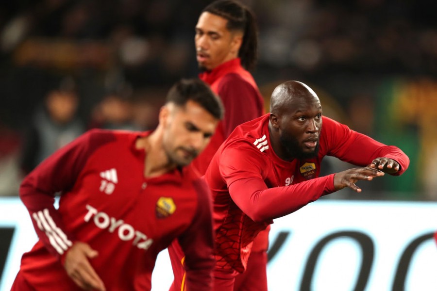 Lukaku nella fase di riscaldamento di Roma-Milan