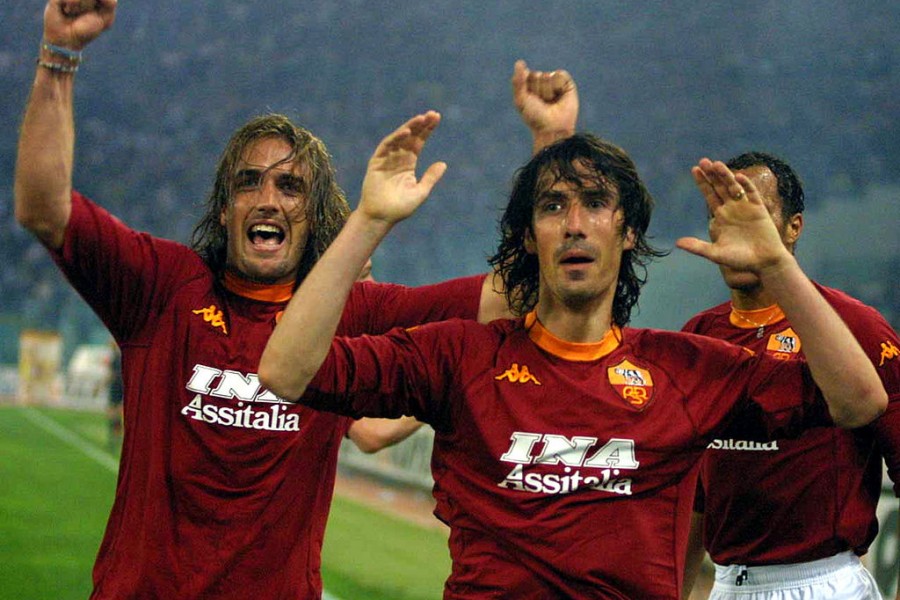 Marco Delvecchio esultanza Roma-Lazio