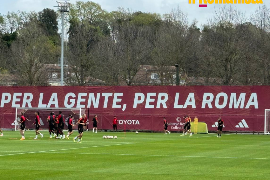 I giocatori giallorossi si allenano a Trigoria