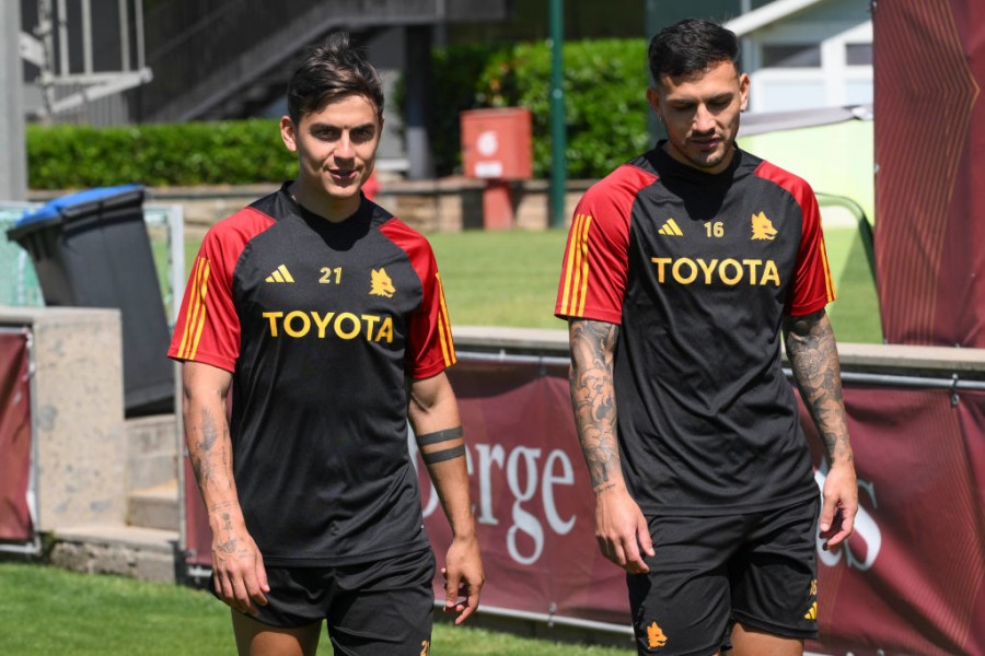 Dybala e Paredes in allenamento