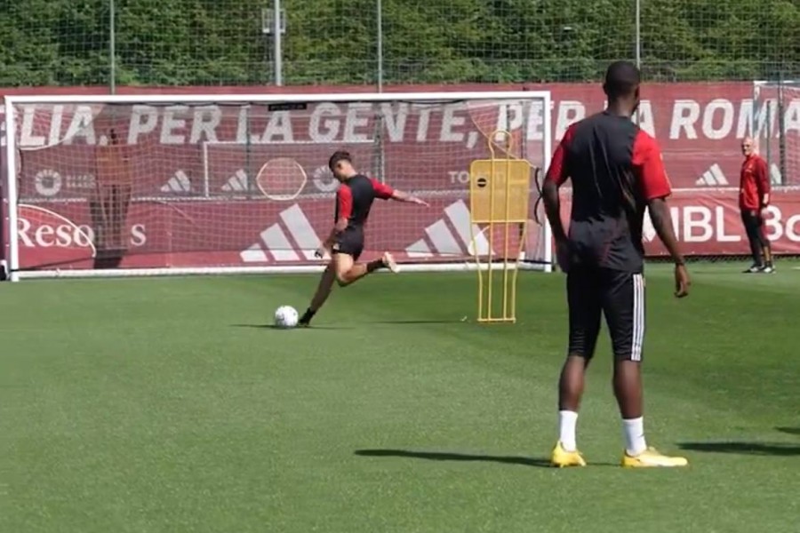 Dybala si allena a Trigoria