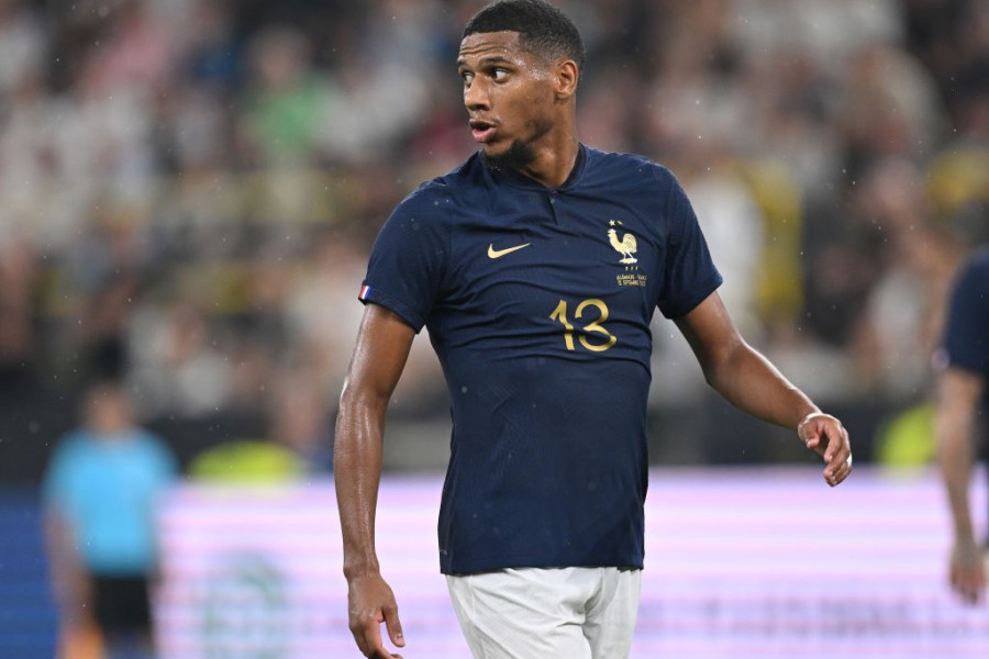 Todibo in campo con la maglia della Francia