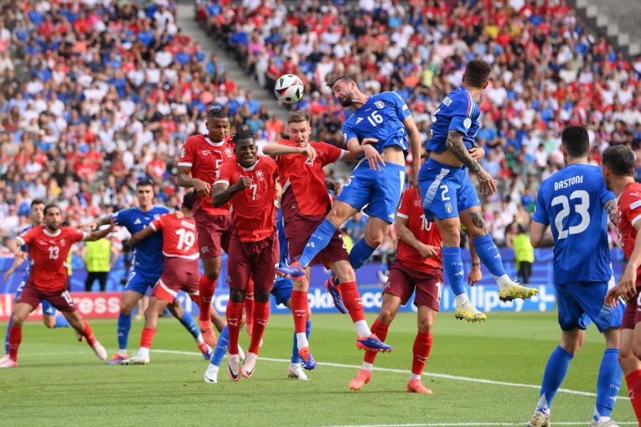 Cristante in un'azione di gioco contro la Svizzera