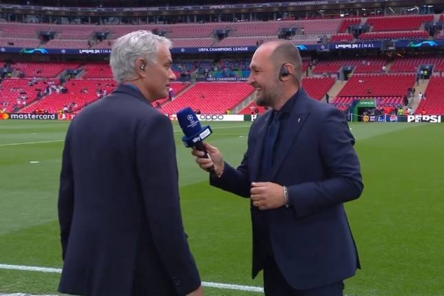 Mourinho e Di Marzio a bordo campo