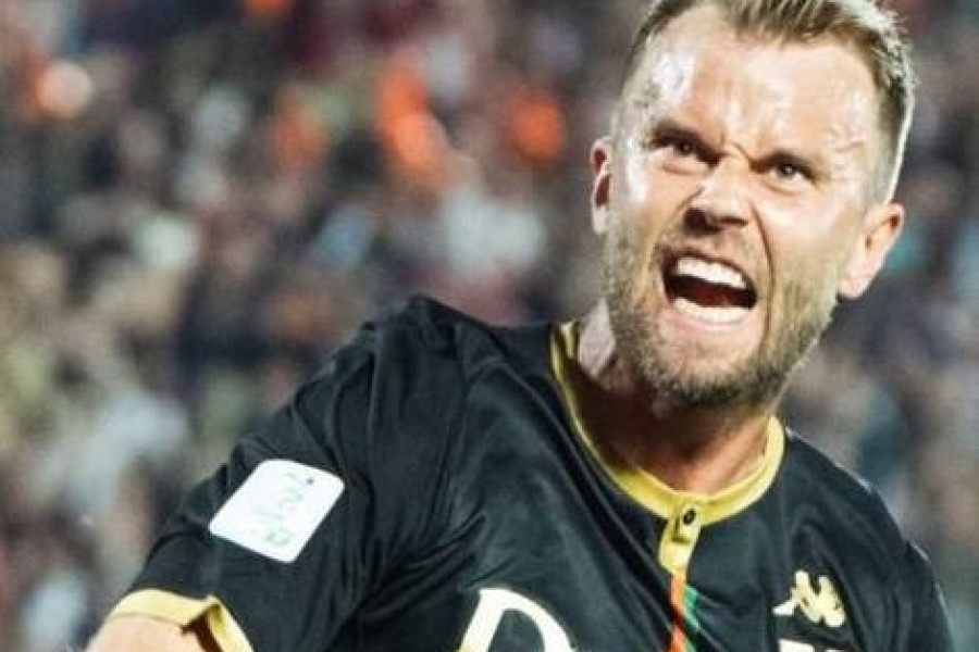 Gytkjaer esulta dopo il gol contro la Cremonese