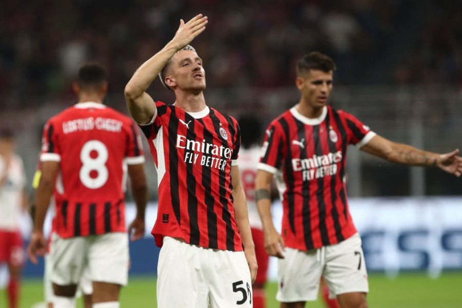 Alexis Saelemaekers in maglia Milan