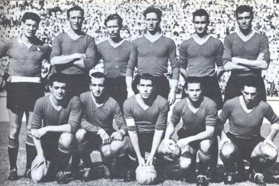 La formazione della Roma nella stagione 1951/52, foto tratta da asromaultras.org