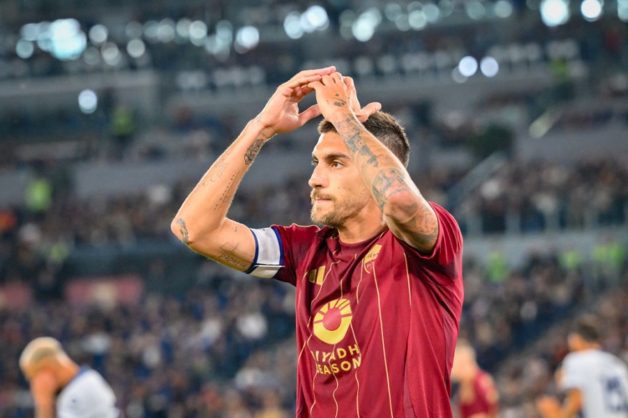 La delusione di Lorenzo Pellegrini durante la sfida con l'Inter