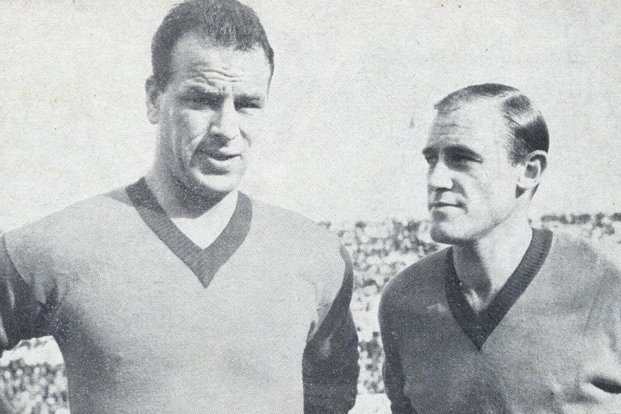 John Charles con Pedro Manfredini prima di Roma-Bologna del 1962-63
