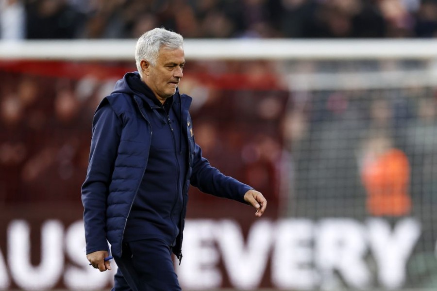 Mourinho durante Feyenoord-Roma