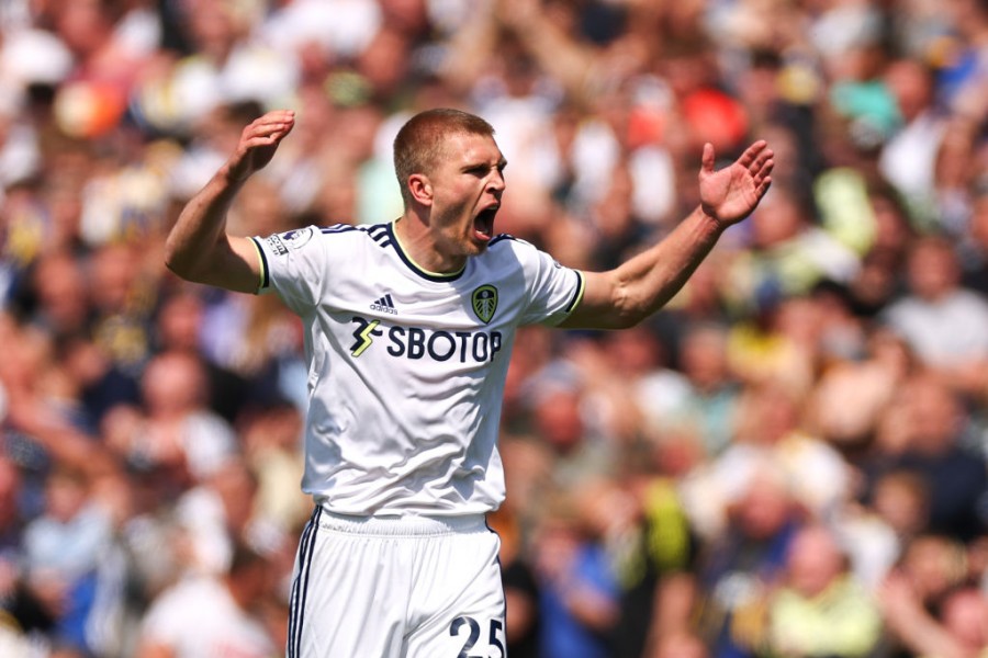 Kristensen in campo con la maglia del Leeds United