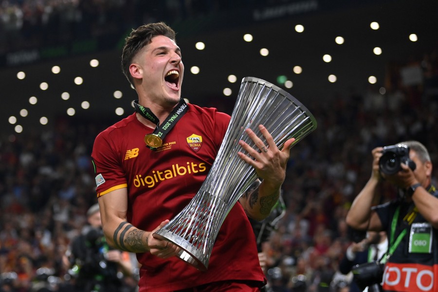 Zaniolo alza la Conference League