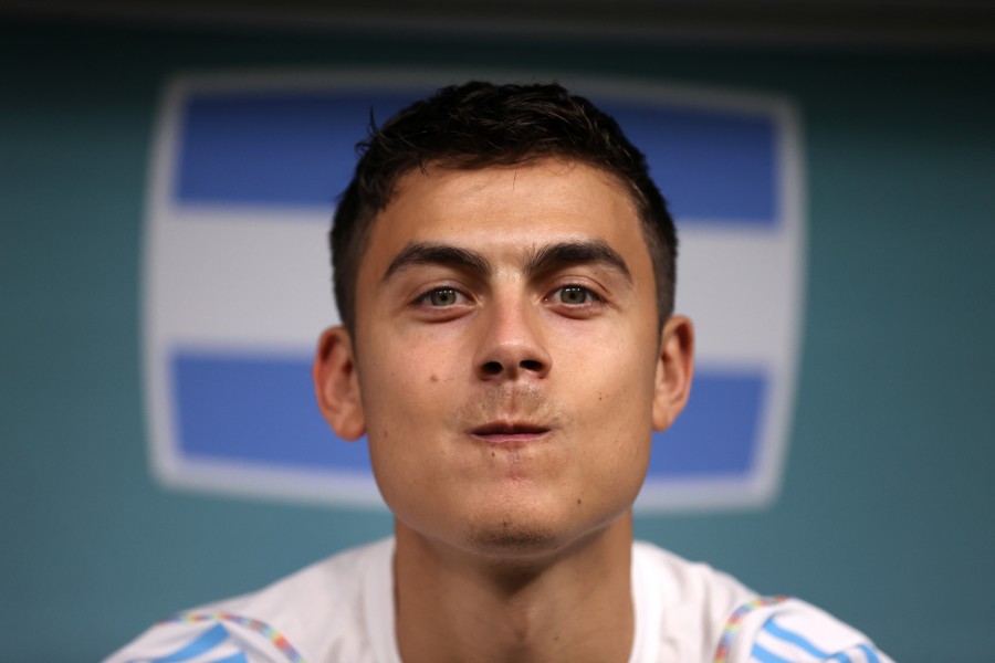 Dybala sorridente con l'Argentina 