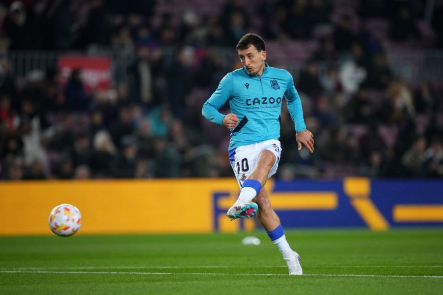 Mikel Oyarzabal in campo contro il Barcellona