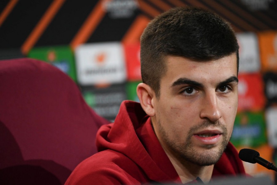 Gianluca Mancini durante la conferenza stampa pre Roma-Salisburgo