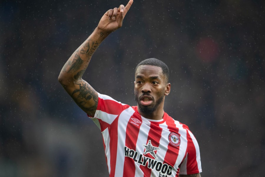 Toney in campo durante Everton-Brentfotrd