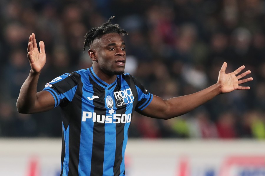 Duvan Zapata con la maglia dell'Atalanta