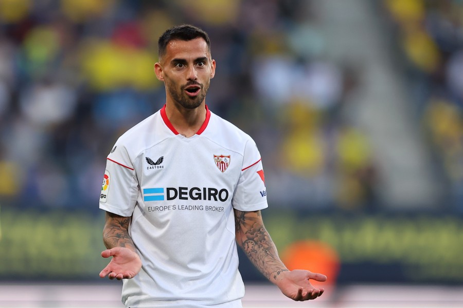 Suso durante una partita con il Siviglia