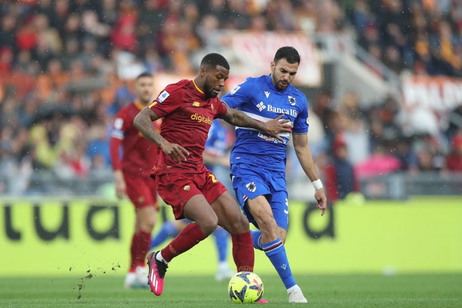 Georginio Wijnaldum in campo con la maglia della Roma nella sfida contro la Sampdoria (Getty Images)