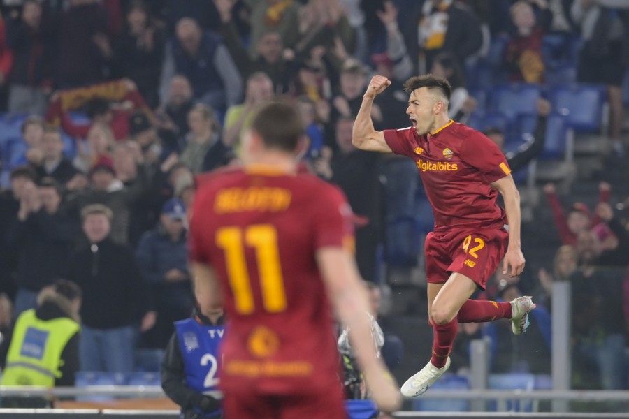 Stephan El Shaarawy esulta dopo il 3-0 siglato alla Sampdoria