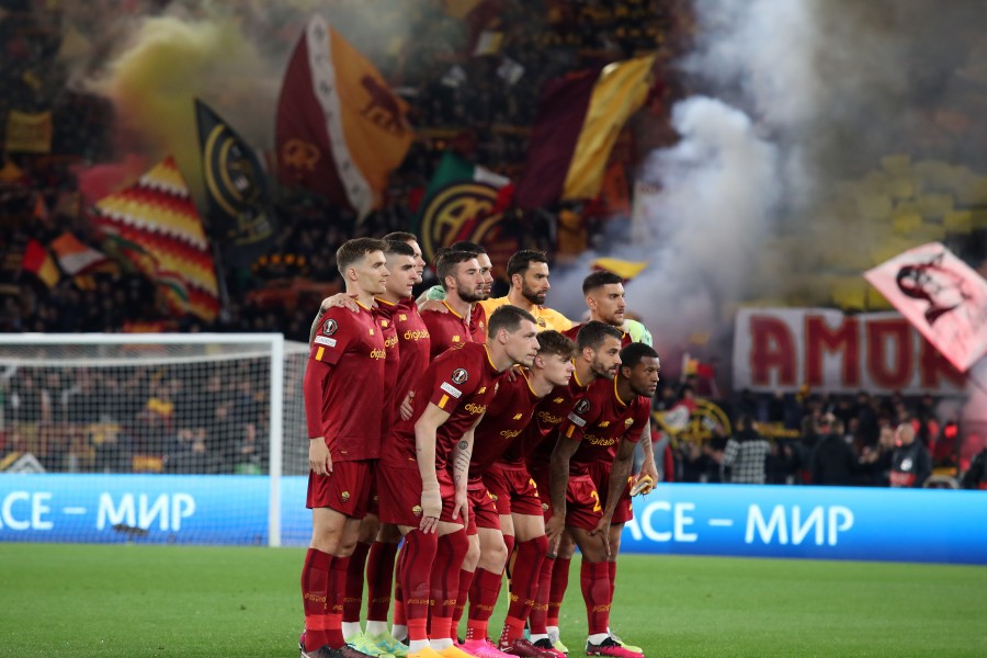 Foto di squadra prima di una partita