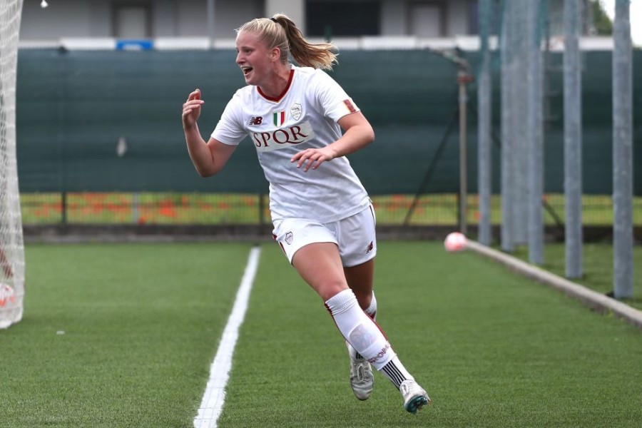 Zara Kramzar in campo con la Roma Femminile Under 19